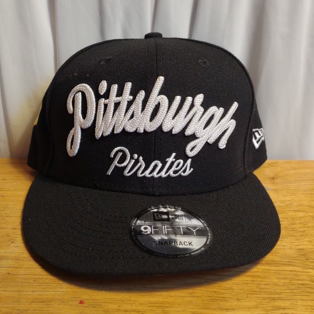 New Era 9Fifty Pittsburgh Pirates Snapback Hat - New